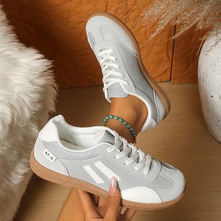 Women’s Comfort Sneakers – Lightweight & Soft Sole