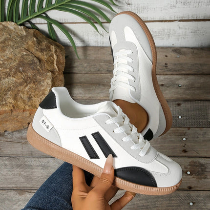 Women’s Comfort Sneakers – Lightweight & Soft Sole